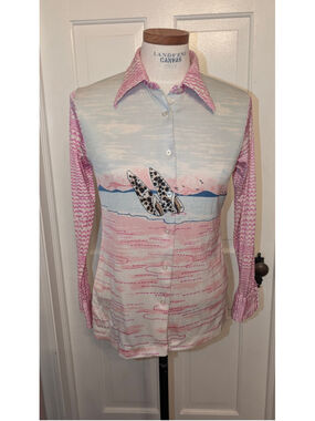 Vintage 79s dagger collar Button Down Shirt Size S Pink Blue Seashell Print